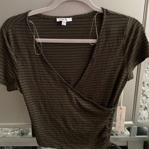 👚❌SOLD Crop Top Sz L👚Summer Time❌SOLD